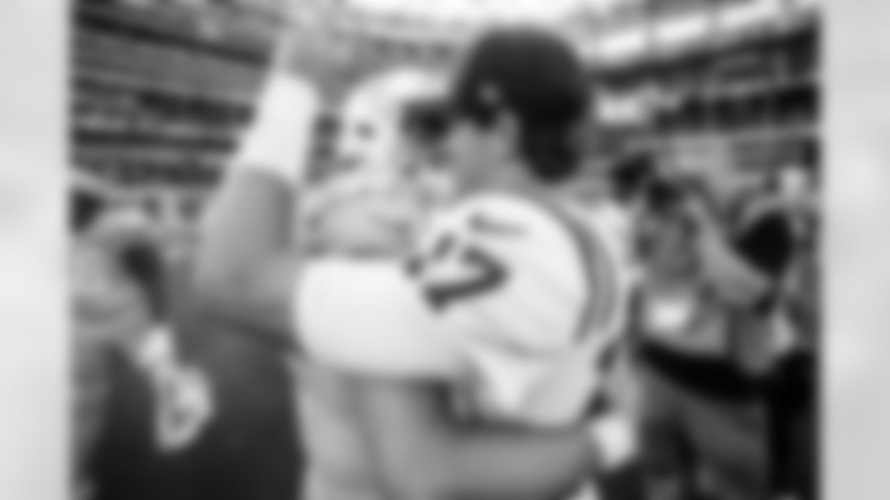 QB Daniel Jones #17