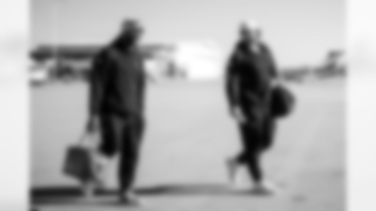 TE Mo Alie-Cox #81 and G Tanor Bortolini #60