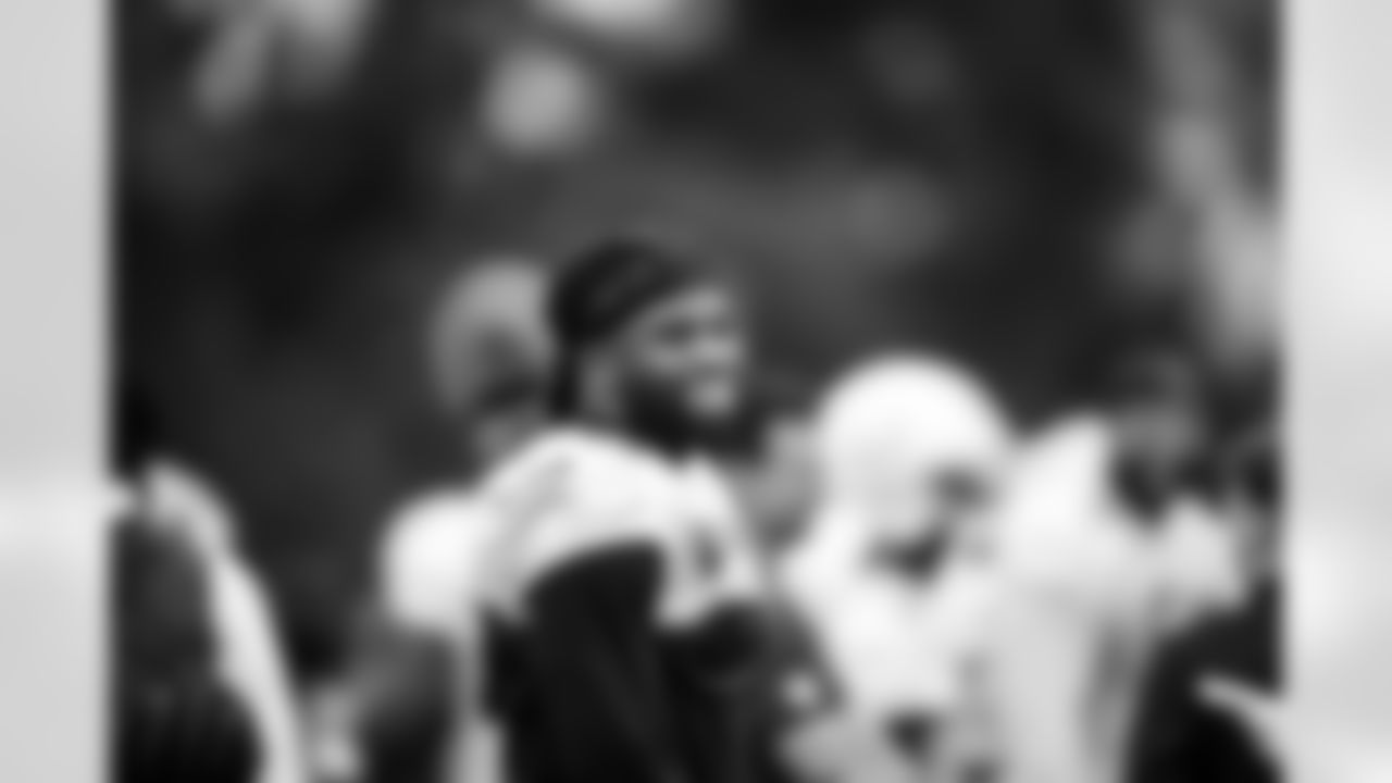 CB Kenny Moore II #23