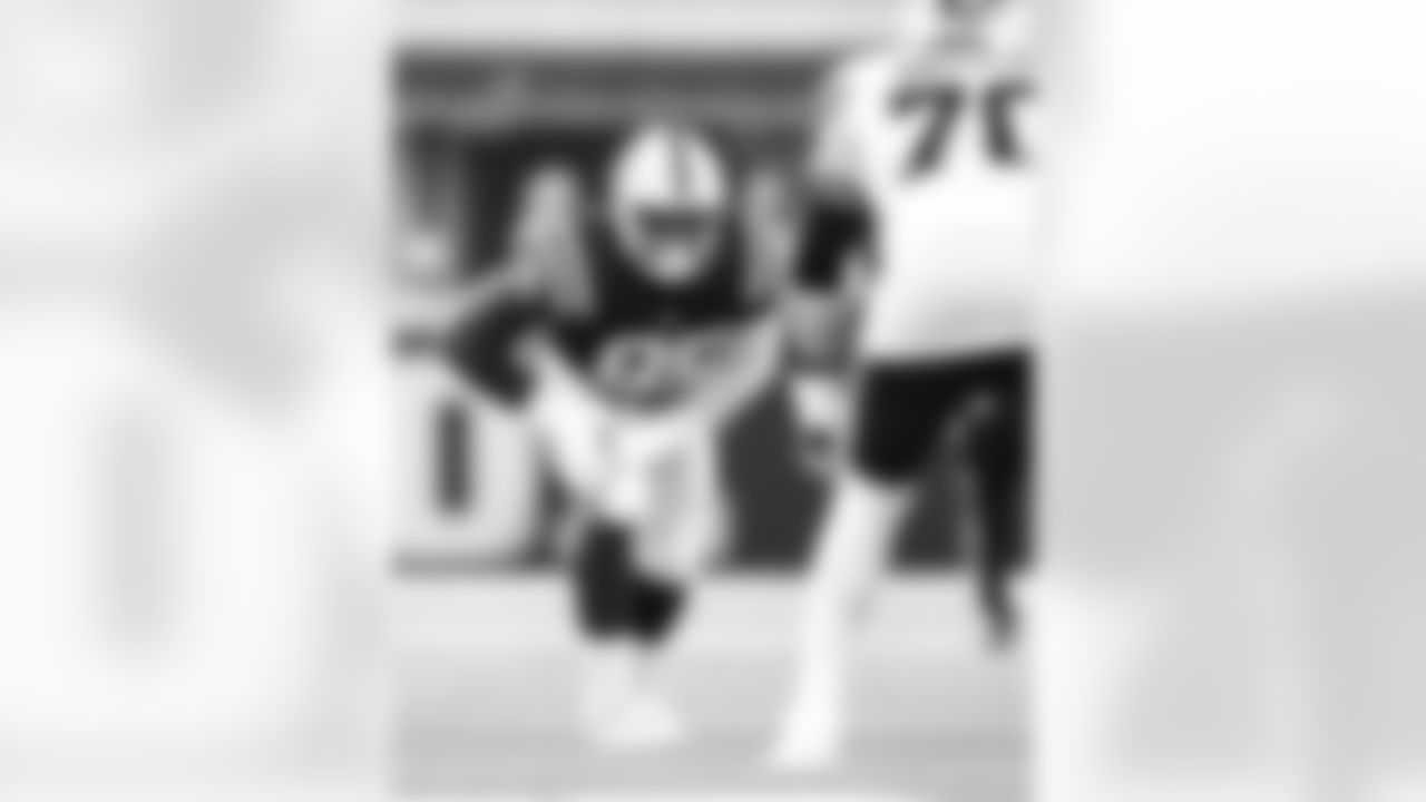 95 DT Adetomiwa Adebawore