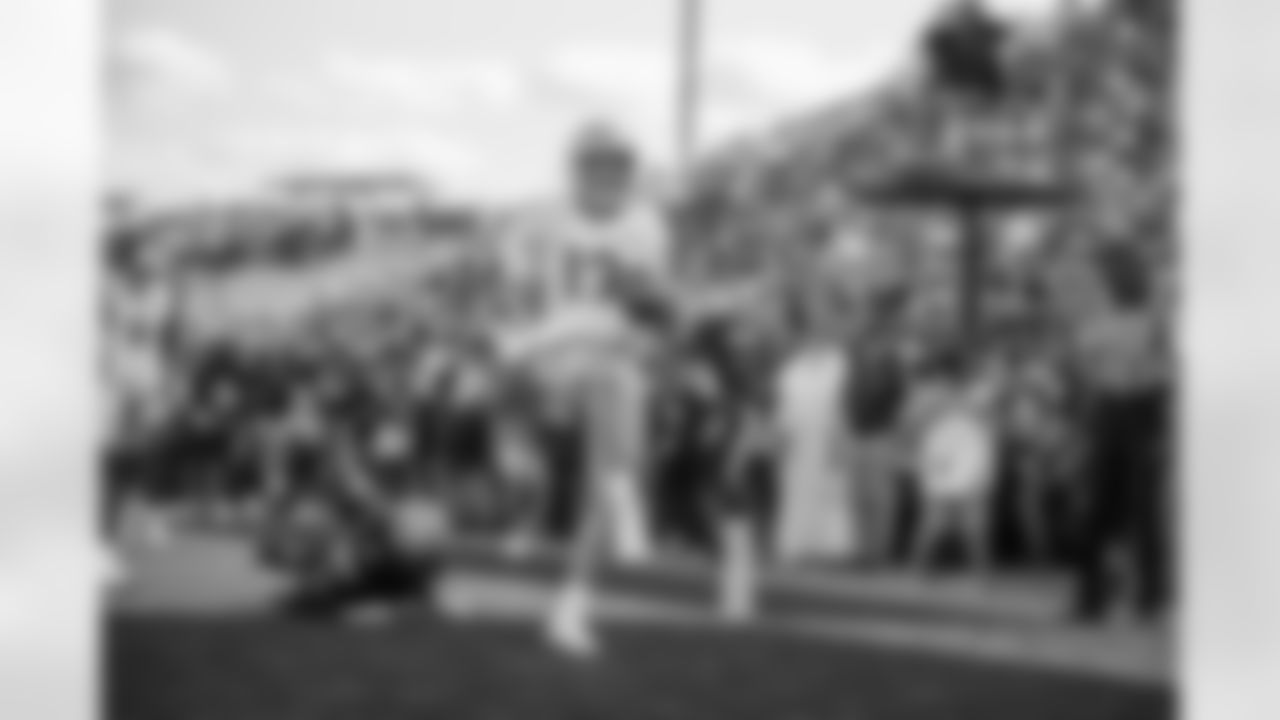 leonard_riley_3