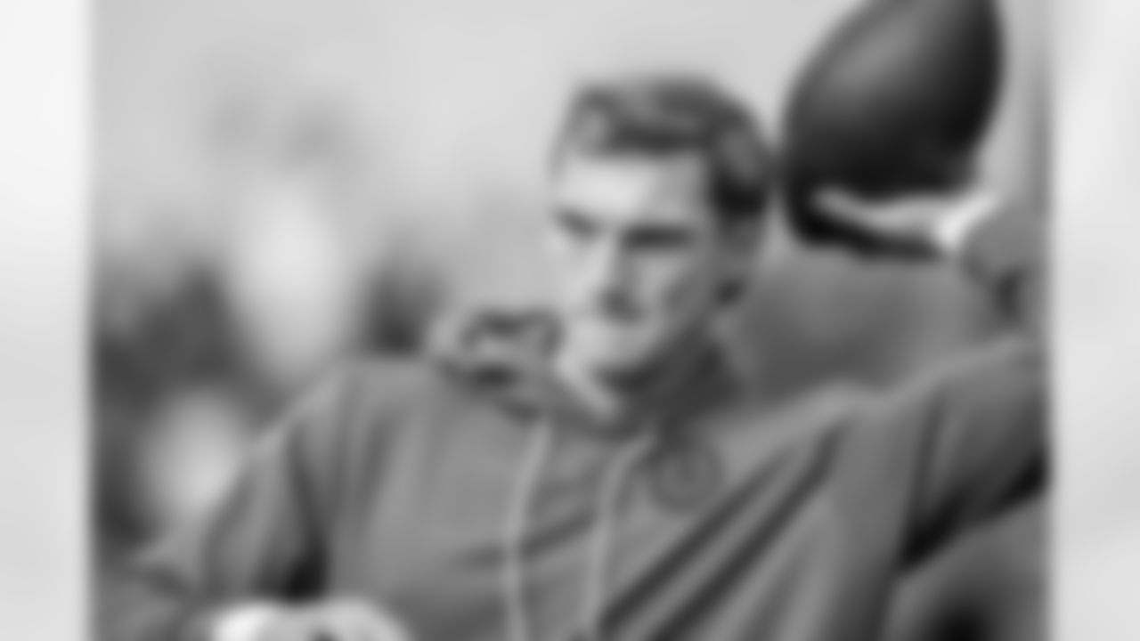 2025_1102_PIT_Pregame_0018