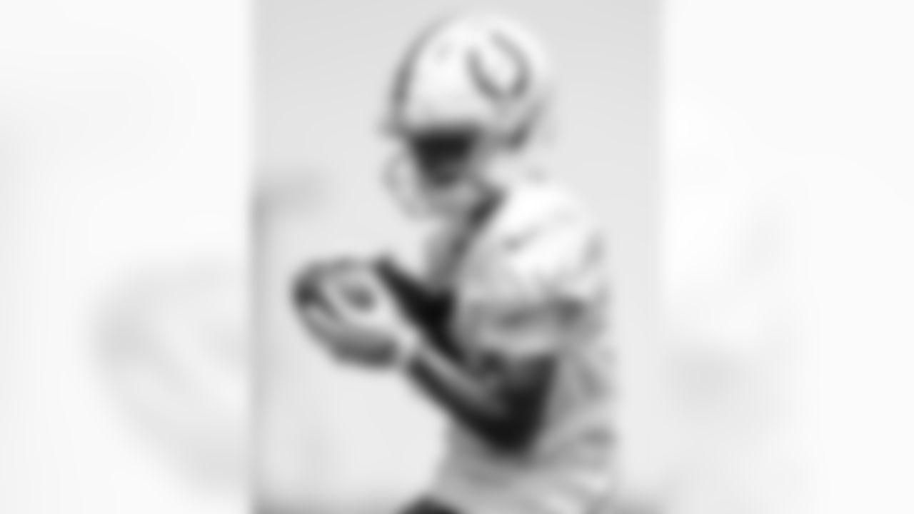 WR Anthony Gould #6