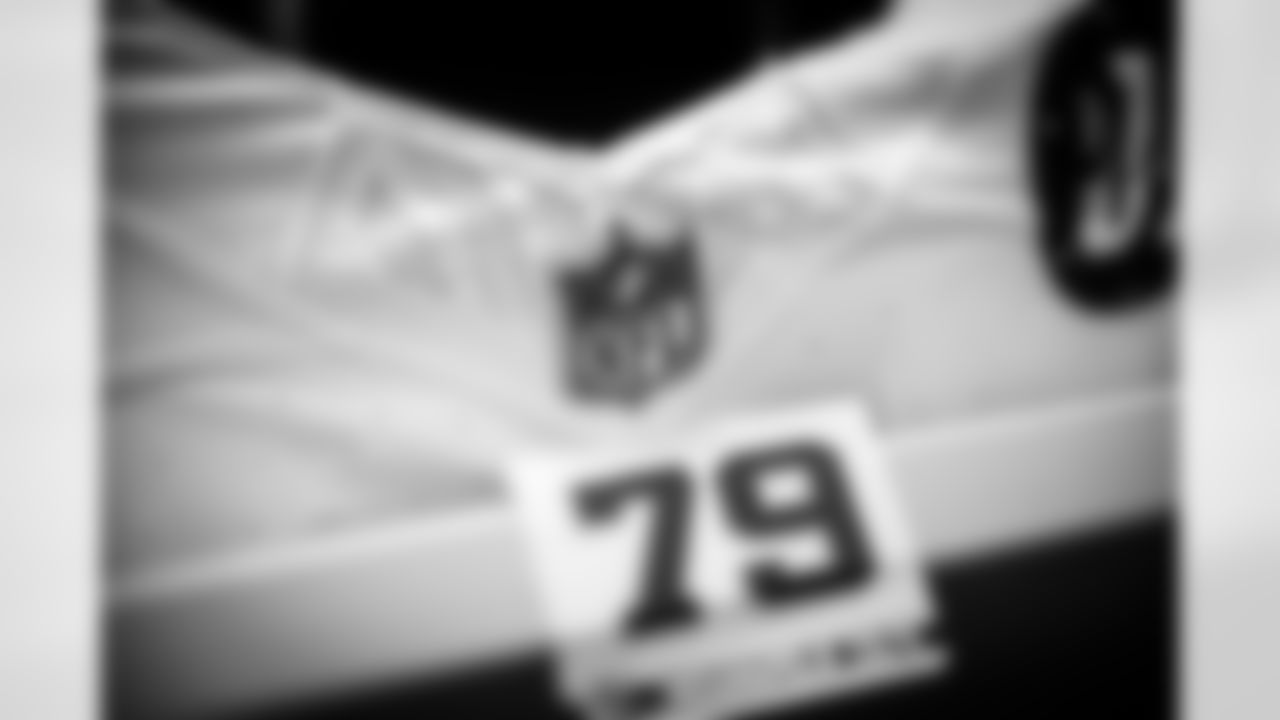 T Bernhard Raimann #79