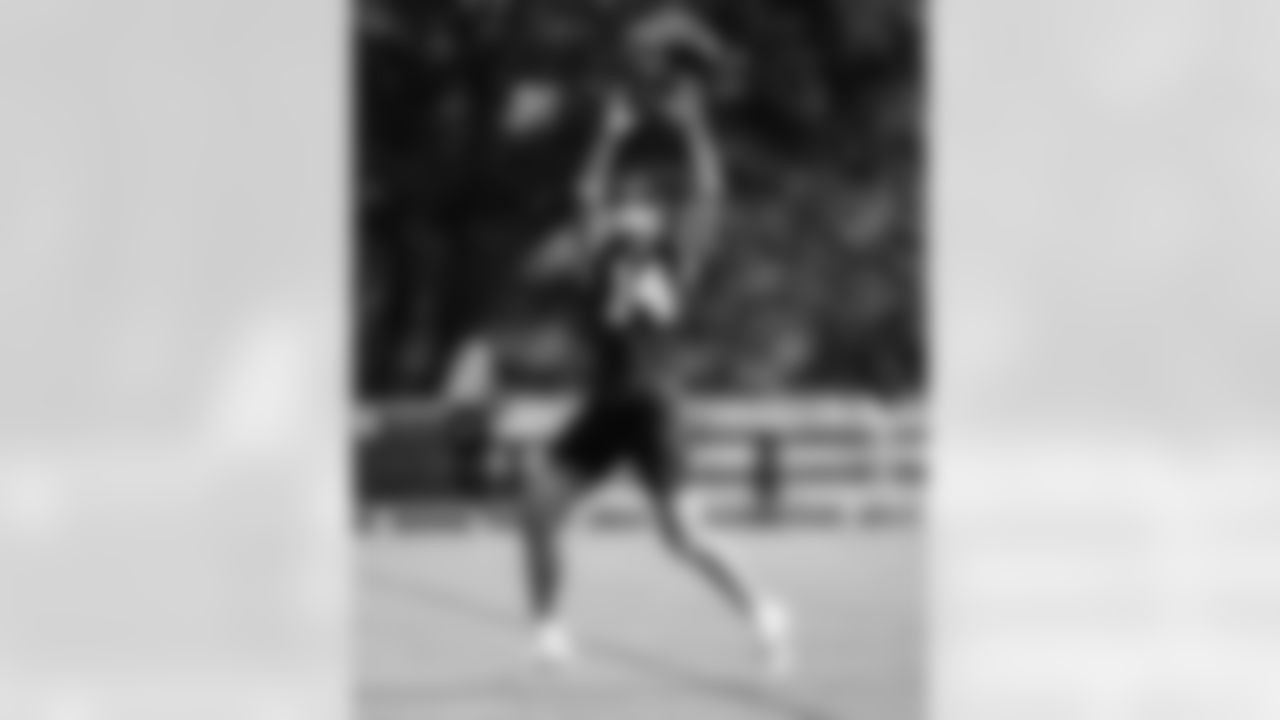14 WR Alec Pierce