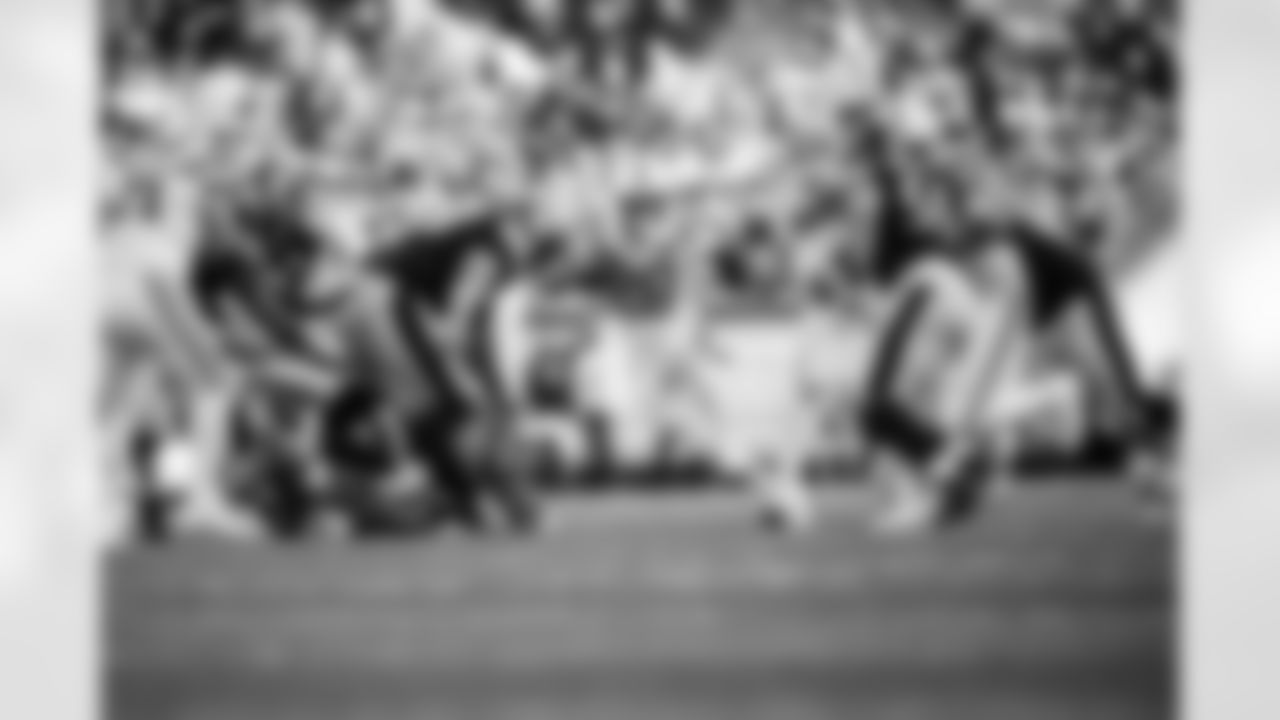 RB Jonathan Taylor #28