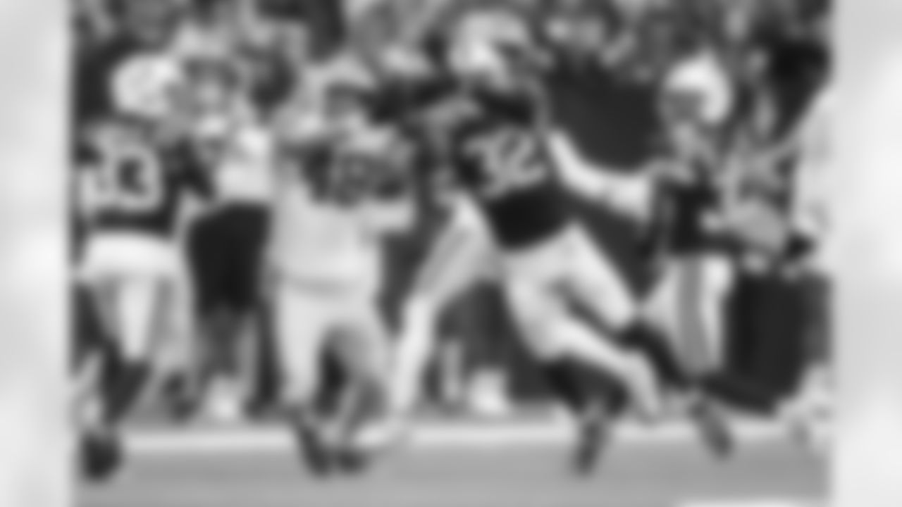 S Daniel Scott #32