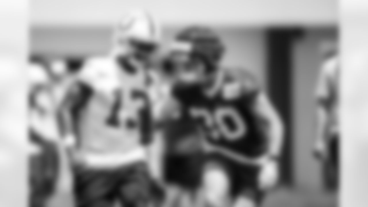 WR Laquon Treadwell #13 and S Hunter Wohler #30