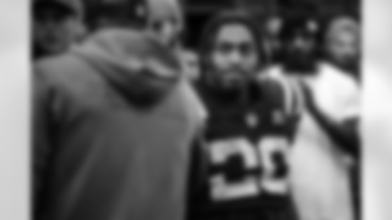 RB Jonathan Taylor #28