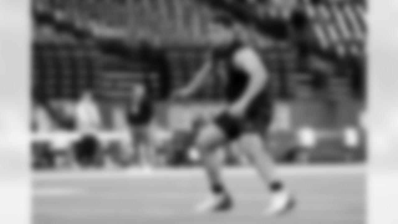 Duke offensive lineman Brian Parker II (38) participates in a drill during the 2026 NFL Scouting Combine on Sunday, March 1, 2026 in Indianapolis, Indiana. (Lauren Leigh Bacho/NFL)