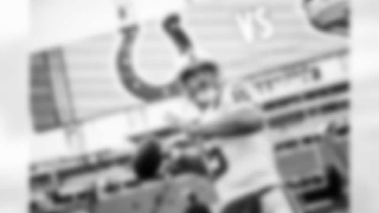 QB Joe Flacco #15