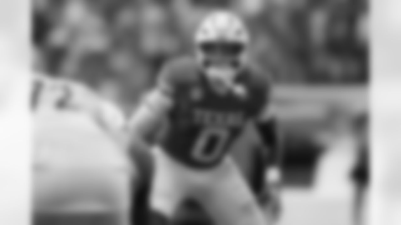 Texas linebacker Anthony Hill Jr. (0) during the first half of an NCAA college football game against San Jose State in Austin, Texas, Saturday, Sept. 6, 2025. (AP Photo/Eric Gay)