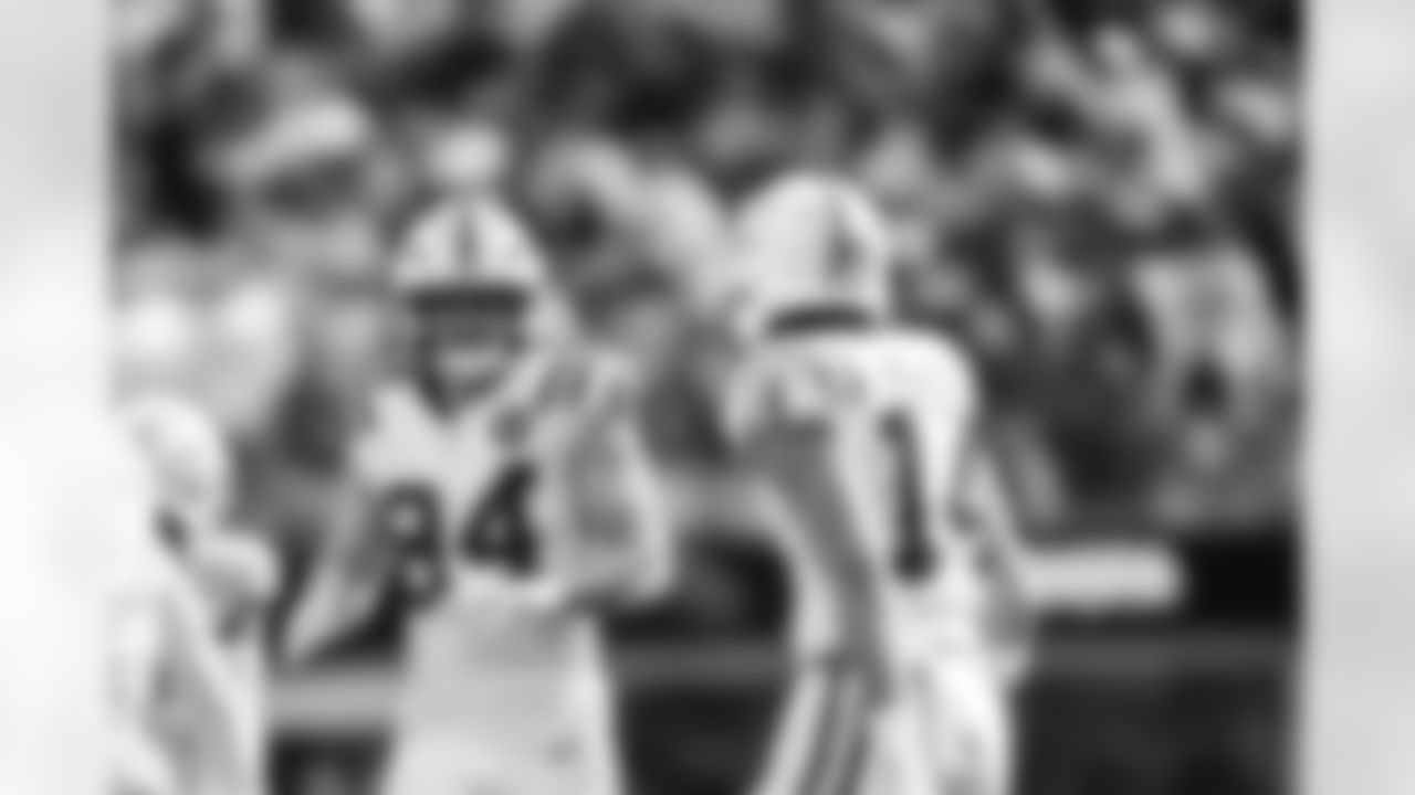 TE Tyler Warren #84 and WR Alec Pierce #14