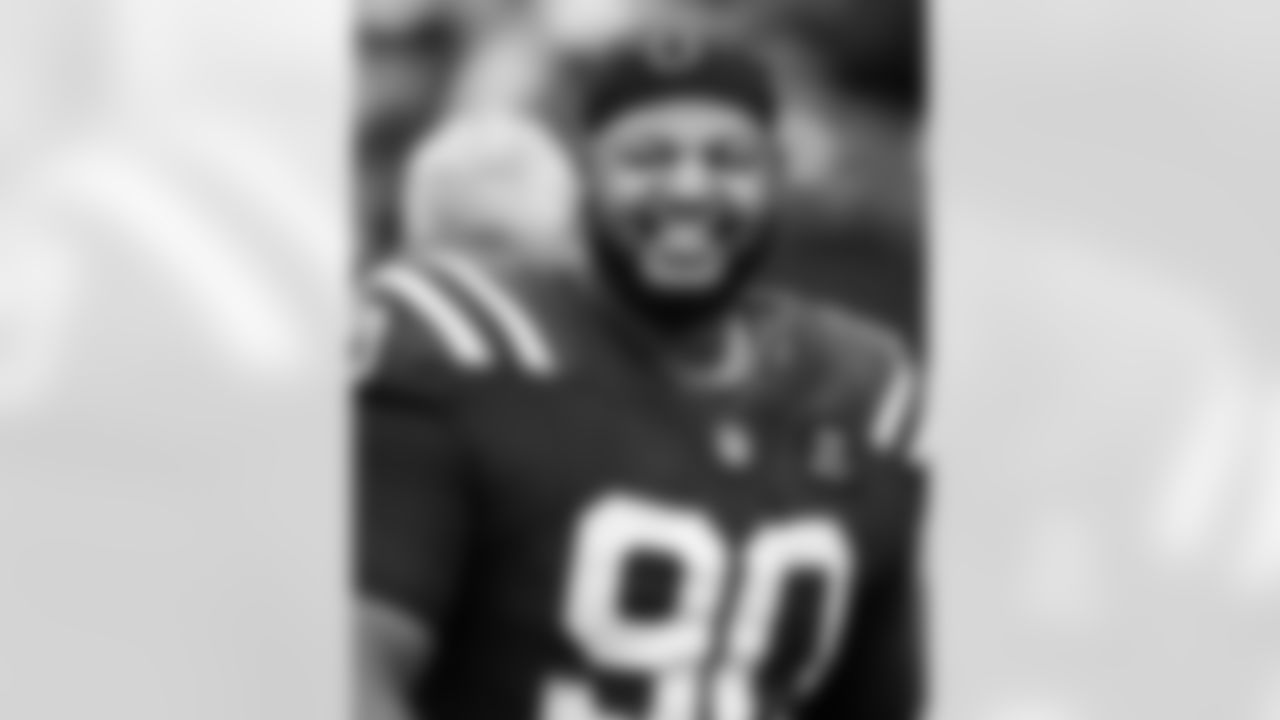 DT Grover Stewart #90