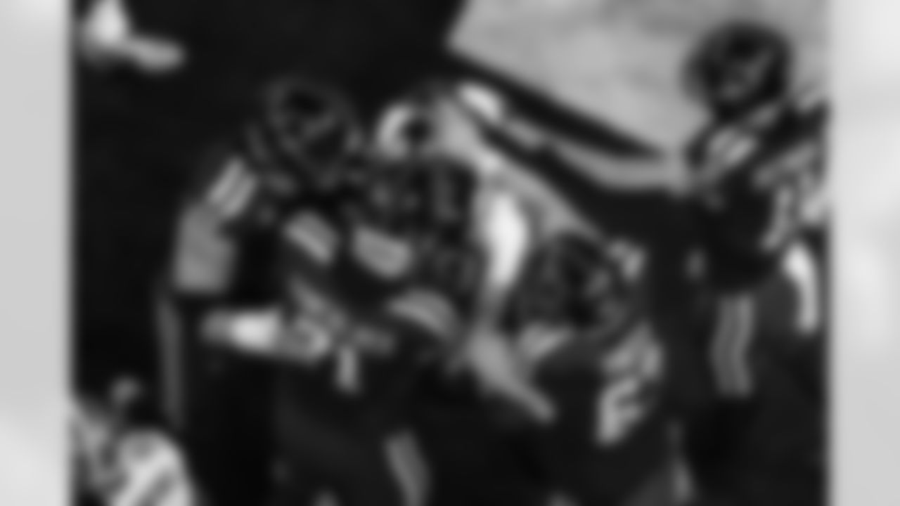 G Matt Goncalves #71, C Danny Pinter #63, WR Michael Pittman Jr. #11, RB Jonathan Taylor #28 and G Quenton Nelson #56