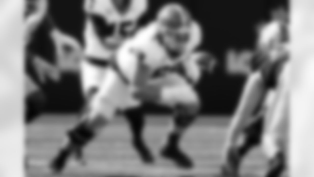 Georgia offensive lineman Tate Ratledge (69) plays against Vanderbilt in the first half of an NCAA college football game Saturday, Oct. 14, 2023, in Nashville, Tenn. (AP Photo/George Walker IV)