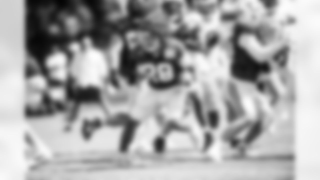RB Jonathan Taylor #28