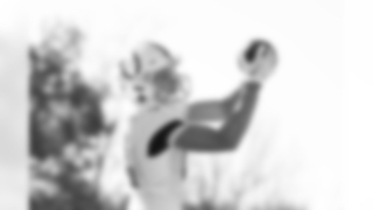 14 WR Alec Pierce