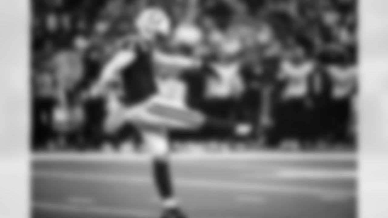 P Rigoberto Sanchez #8