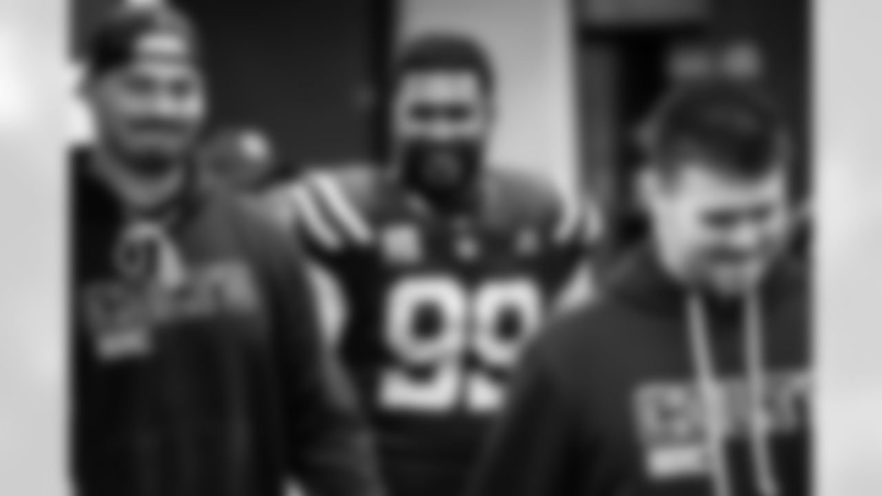 DT DeForest Buckner #99