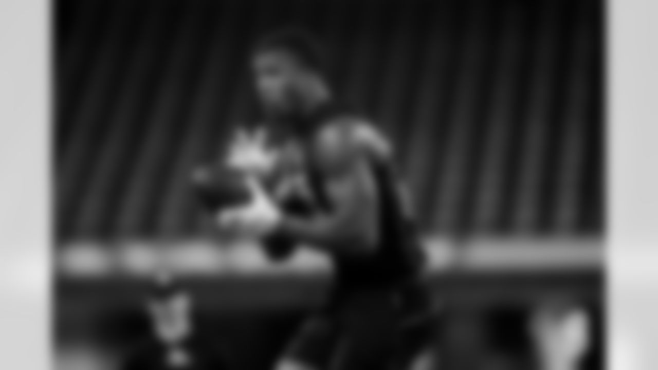 Ohio State linebacker Sonny Styles (25) participates in a drill during the 2026 NFL Scouting Combine on Thursday, February 26, 2026 in Indianapolis, Indiana. (Cooper Neill/NFL)
