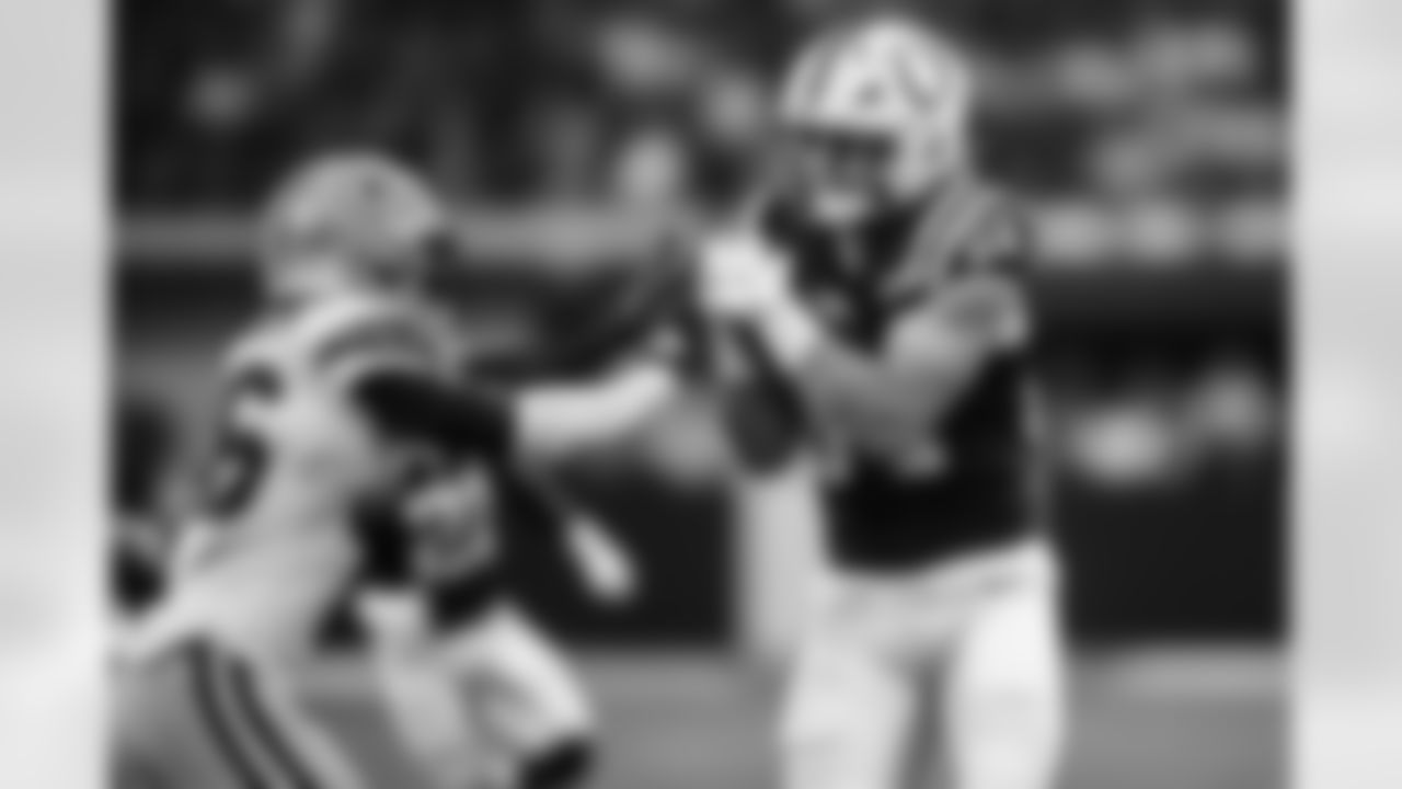 TE Tyler Warren #84