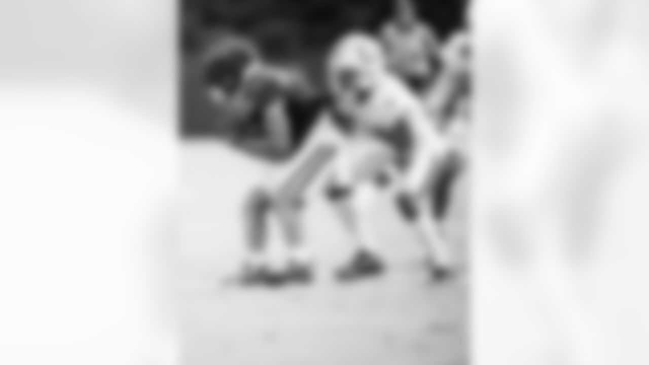 CB Duke Shelley #34 and WR Coleman Owen #3