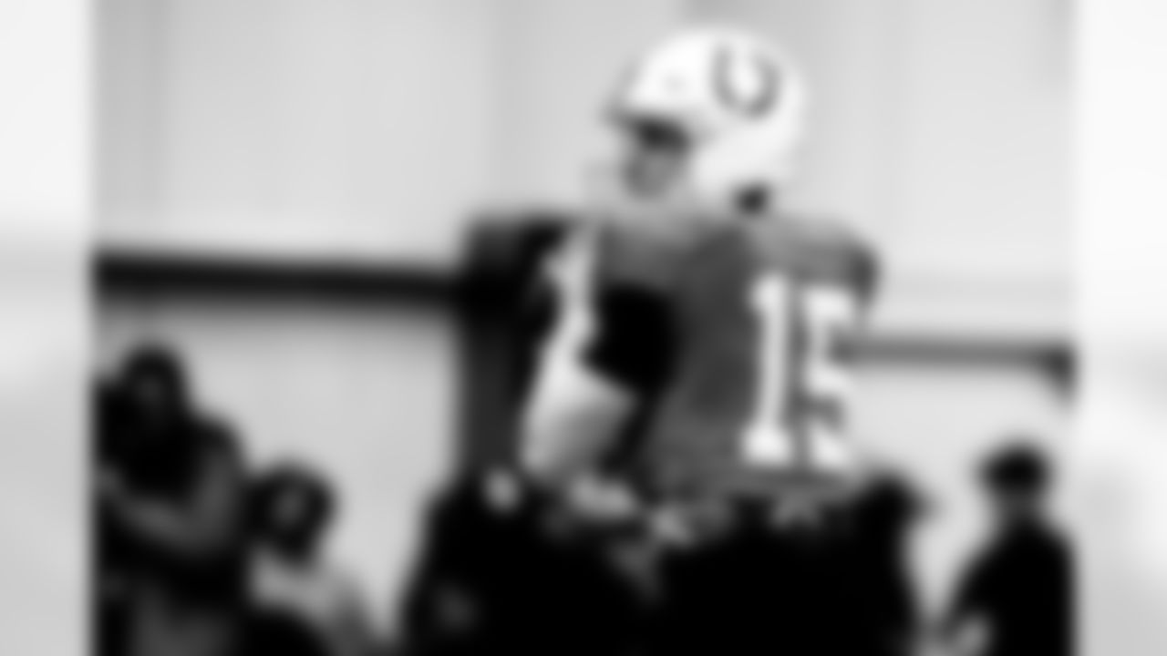 QB Riley Leonard #15