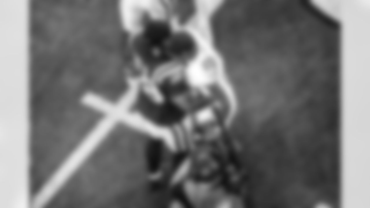 RB Jonathan Taylor #28