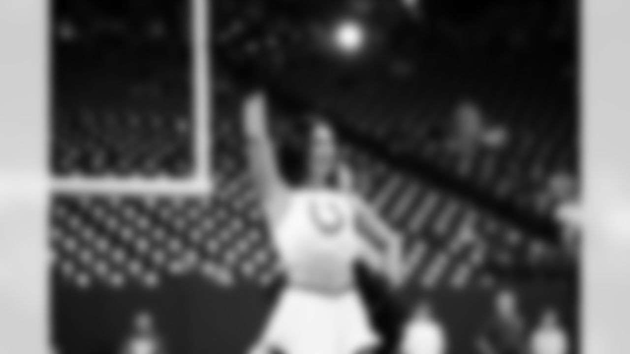 Jessica - Colts Cheer