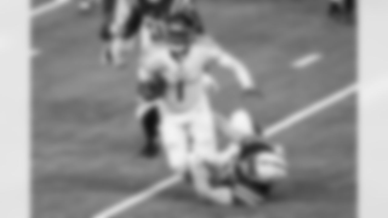2025_1026_TEN_GamePhotos_0118