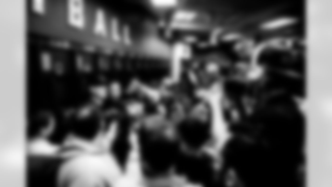 QB Philip Rivers #17