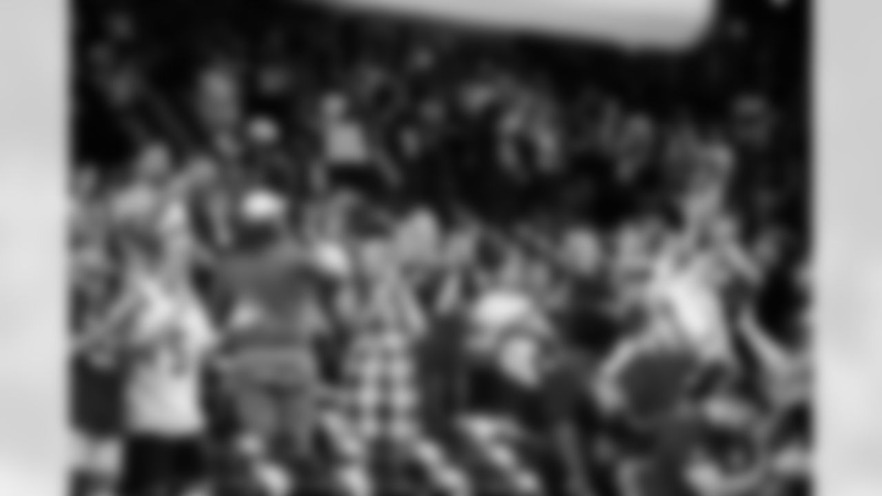 2025_0424_DRAFT_PARTY_0558
