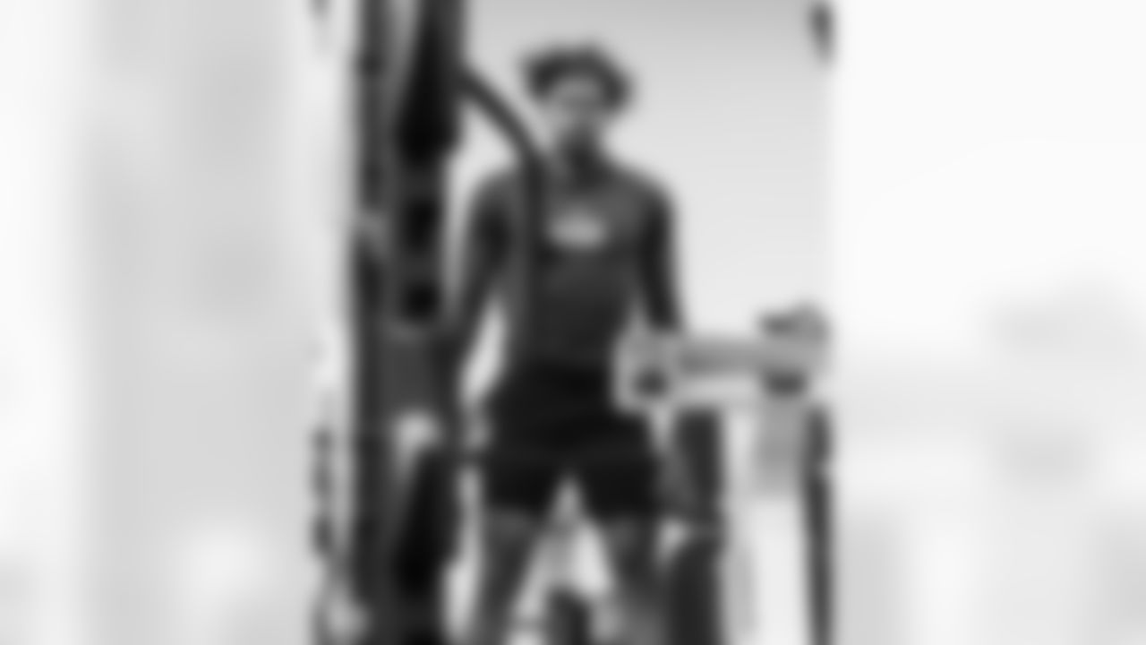 85 TE Drew Ogletree