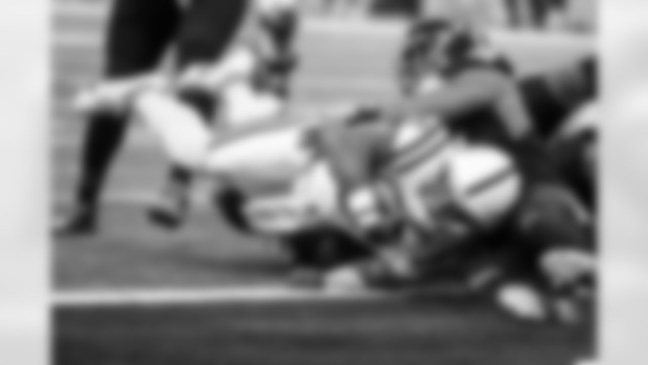 QB Anthony Richardson #5