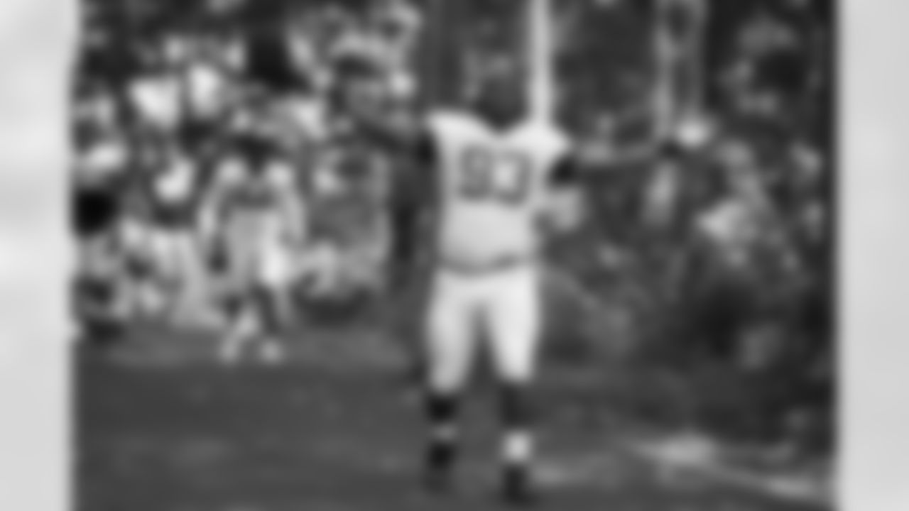 93 DT Eric Johnson II