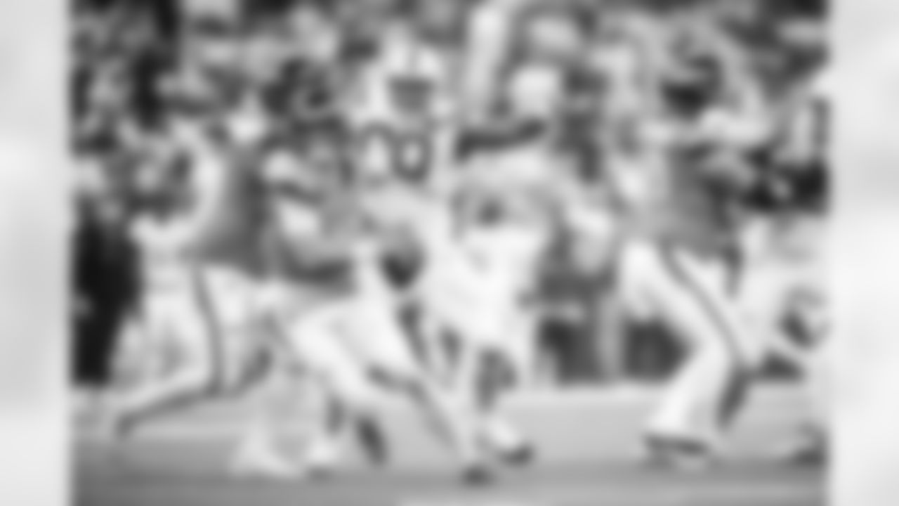 DT Grover Stewart #90
