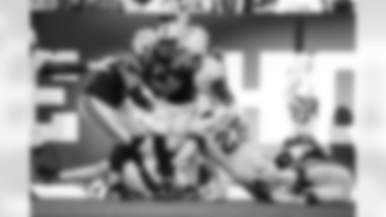 RB Jonathan Taylor #28