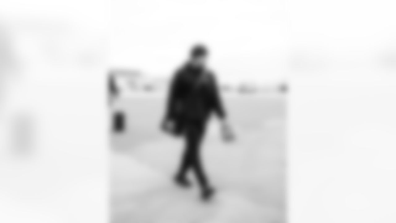 RB Jonathan Taylor #28