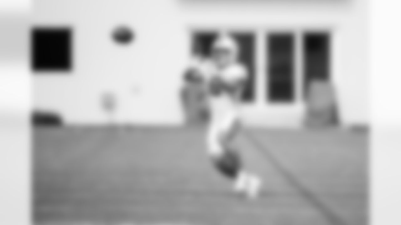 WR Anthony Gould #6