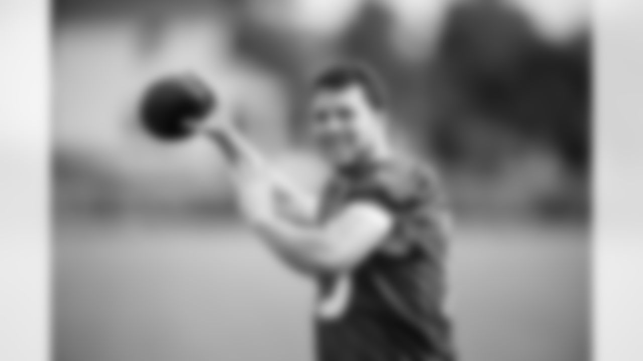 QB Riley Leonard #15