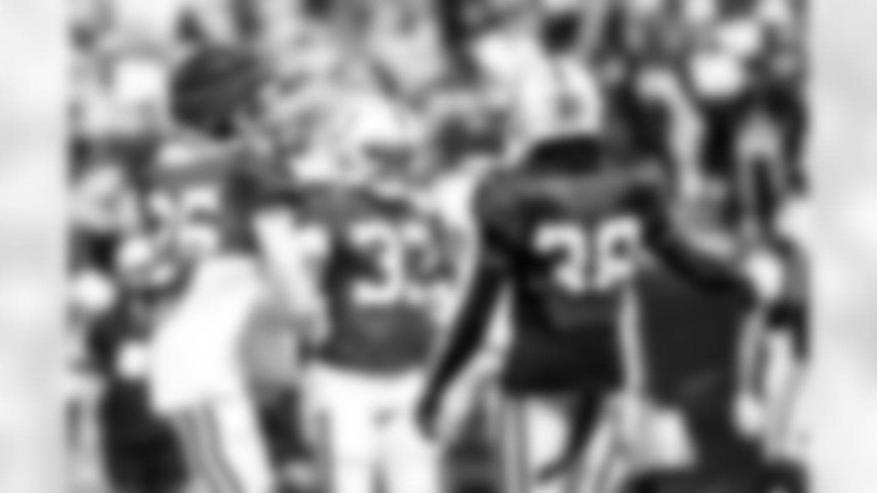 CB Chris Lammons #38