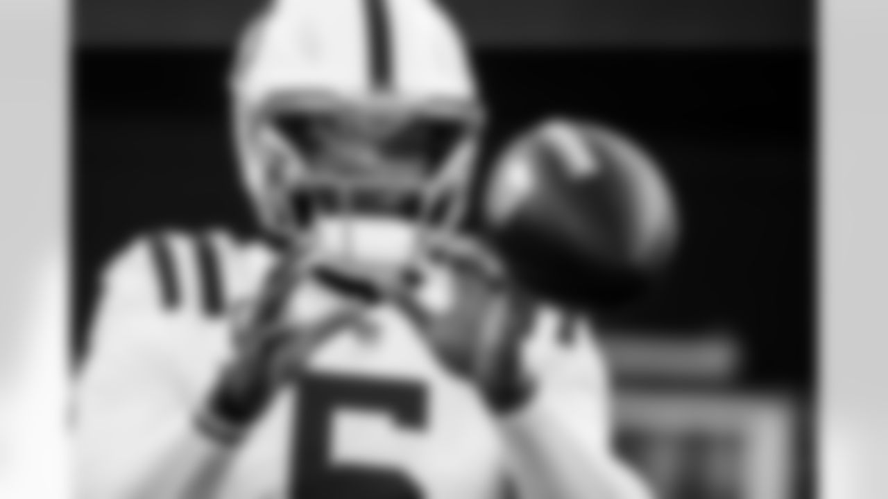 QB Anthony Richardson #5