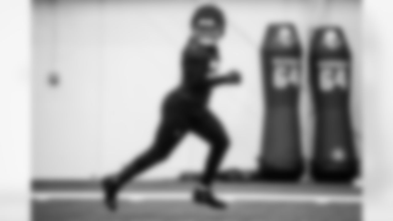 RB Jonathan Taylor #28