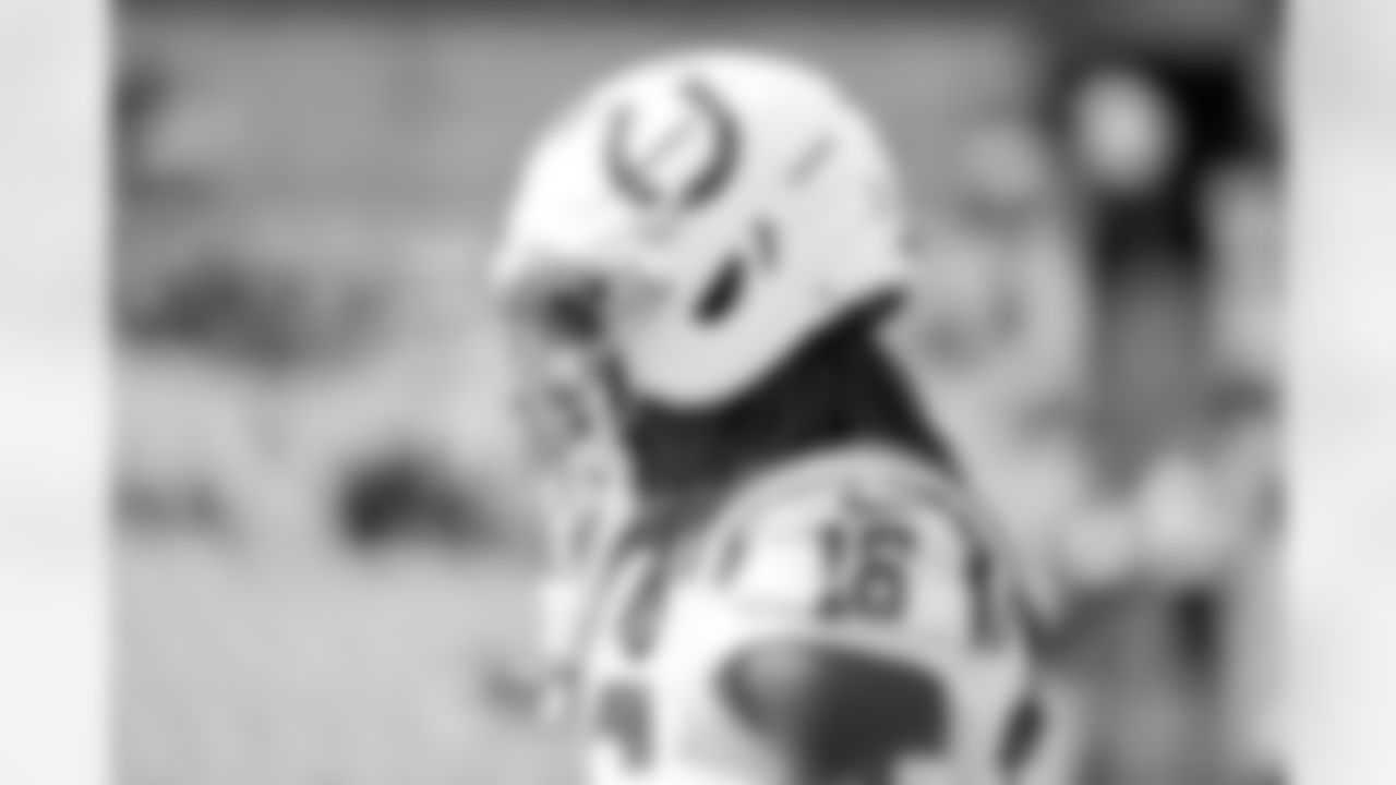 2025_1102_PIT_Pregame_0022