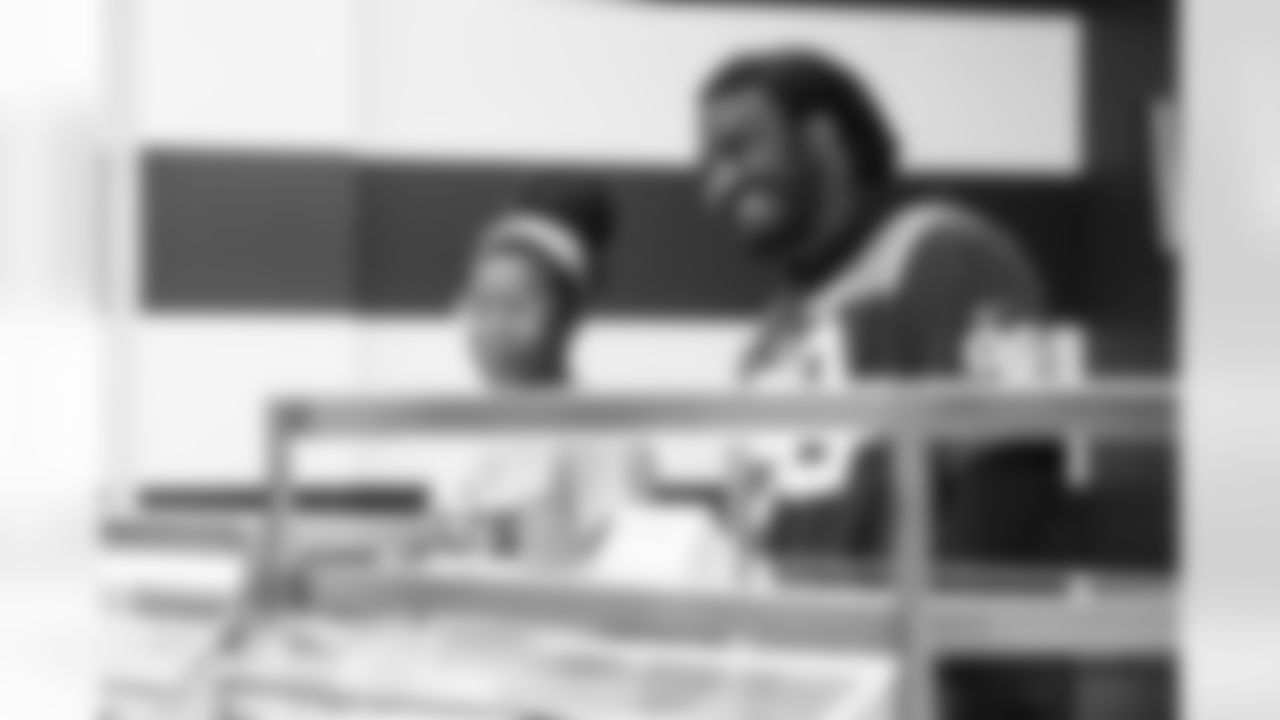 DT Eric Johnson II #98