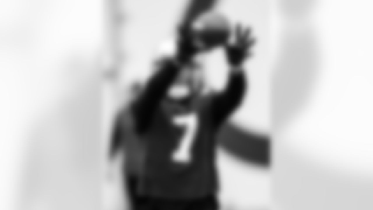 CB Charvarius Ward #7