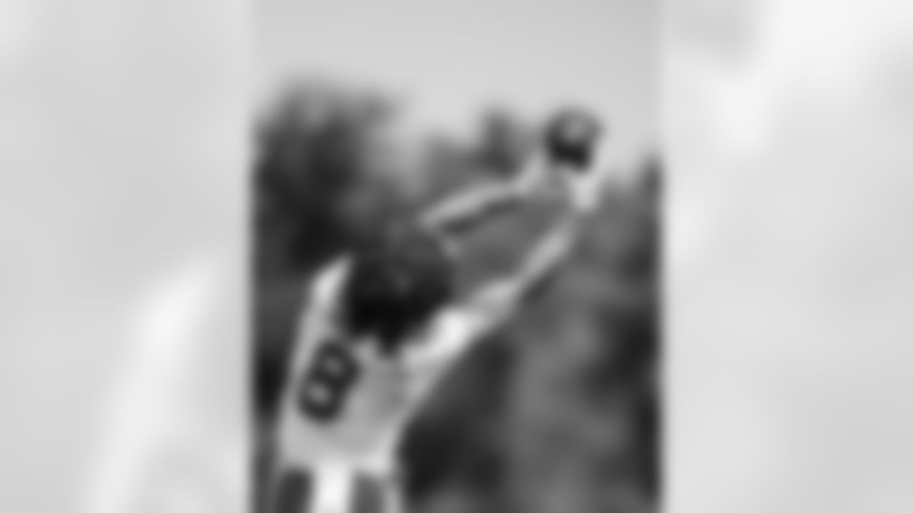 WR Landon Parker #8