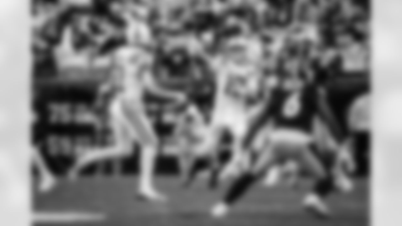 WR Michael Pittman Jr. #11 and QB Daniel Jones #17