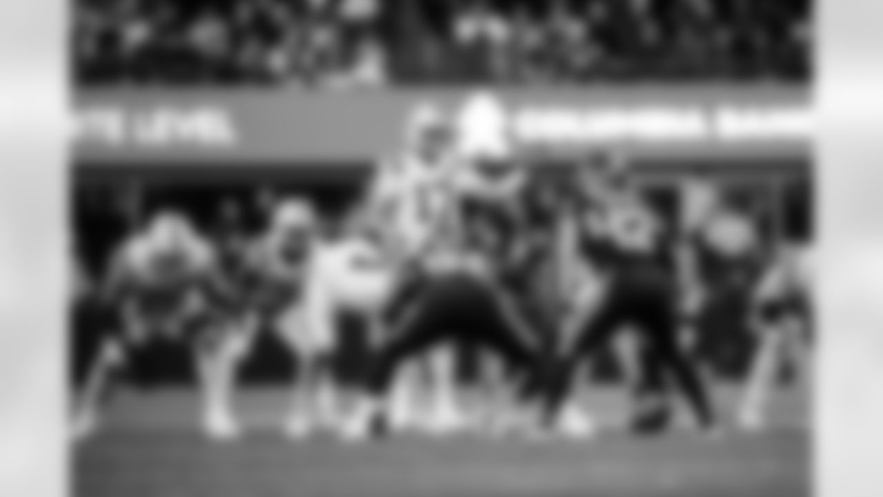 QB Philip Rivers #17